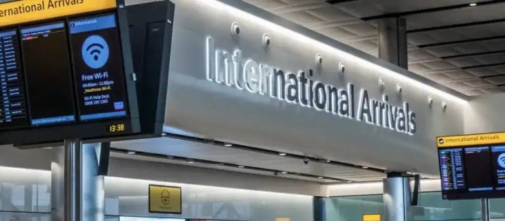 【建议收藏】留学新生必备 ! 超全出国行李清单！