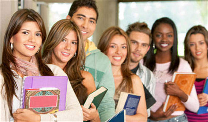 大四学生如何申请美国研究生